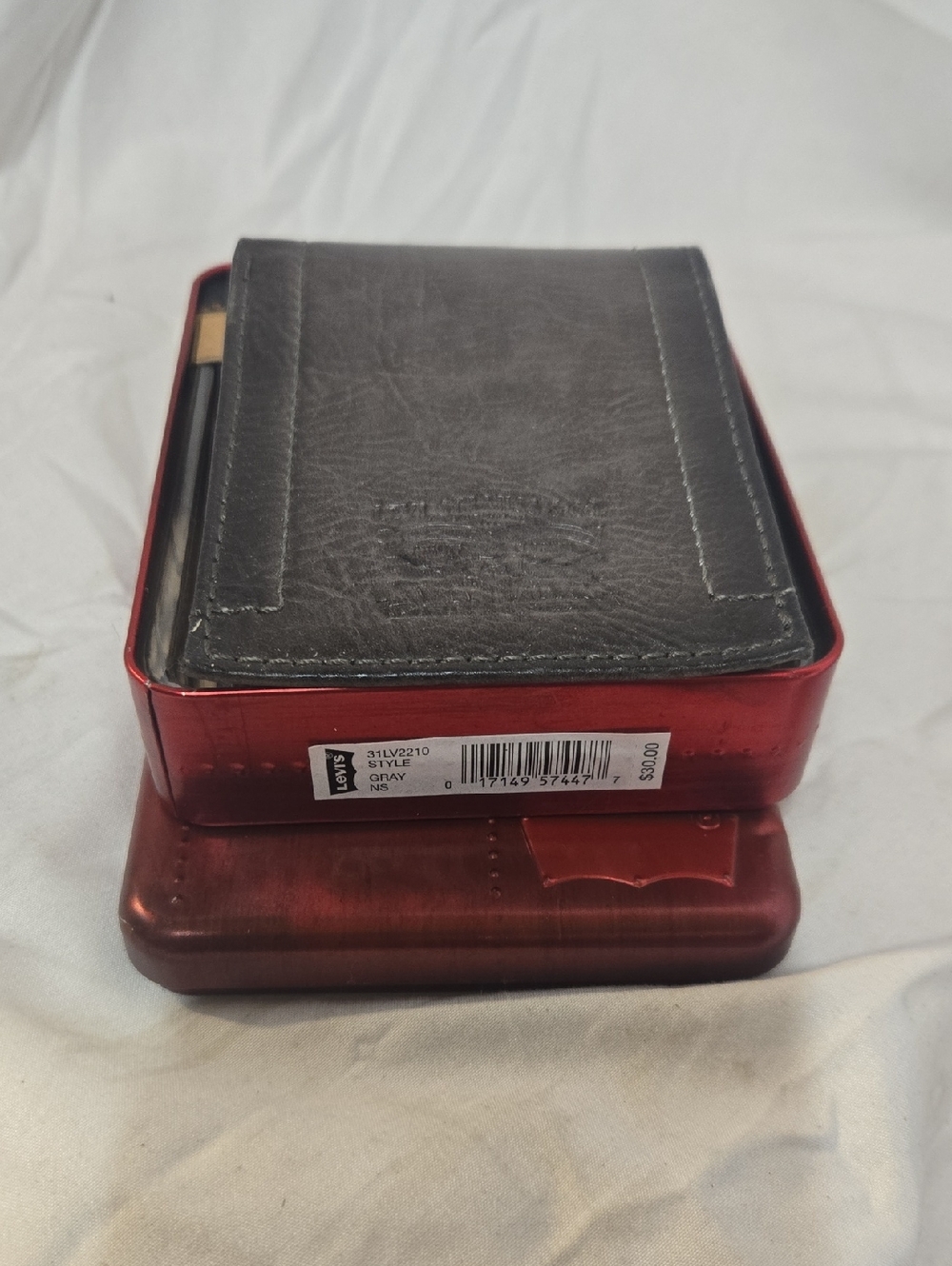 Levi's Gray Leather Card Wallet with Red Metal Case